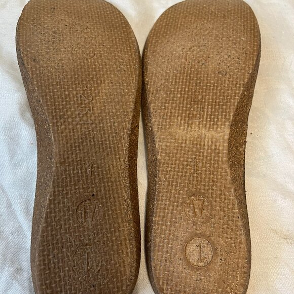 NAOT WOMENS REPLACEMENT FOOTBEDS Insoles EU 42 US L 11 Tan Suede Cork - LIKE NEW - Picture 7 of 8